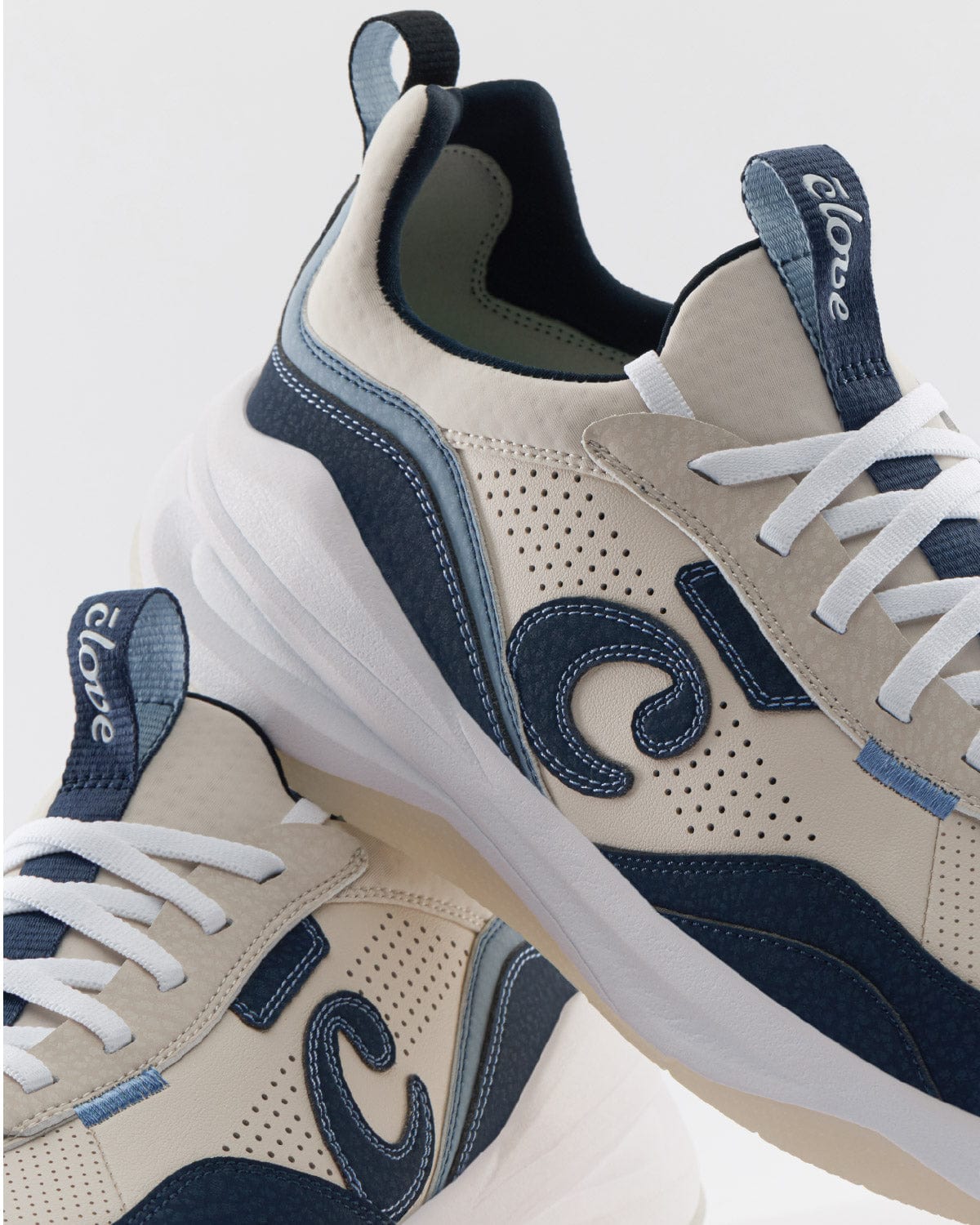 Women's Strada - Sand / Navy / White - Image 3